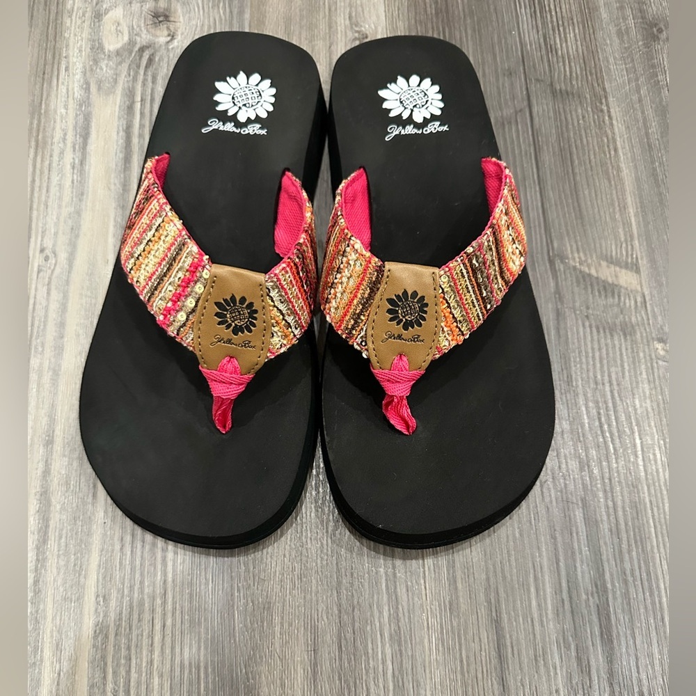 Yellow Box Women's Pink Sandals Size 7 New without box